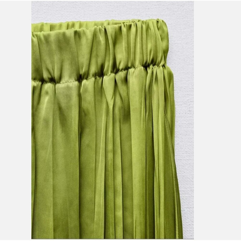 ZARA WRINKLED SATIN EFFECT MIDI SKIRT Sizes M, L NEW WITH TAG! - Picture 4 of 6
